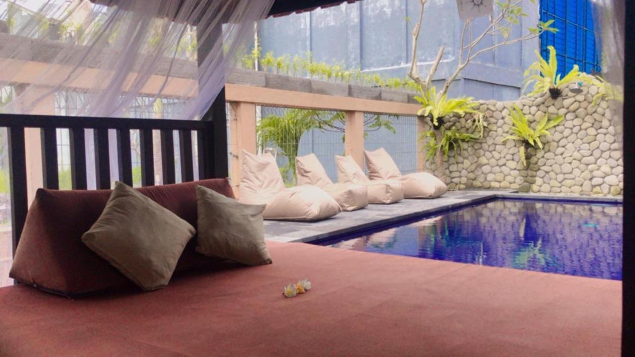 Leo Home Stay Canggu Екстериор снимка