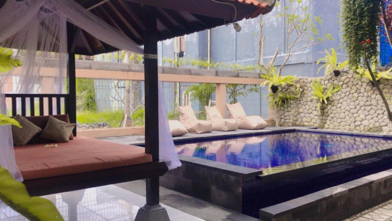 Leo Home Stay Canggu Екстериор снимка