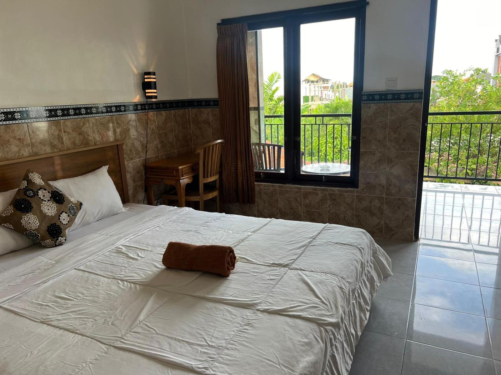 Leo Home Stay Canggu Екстериор снимка